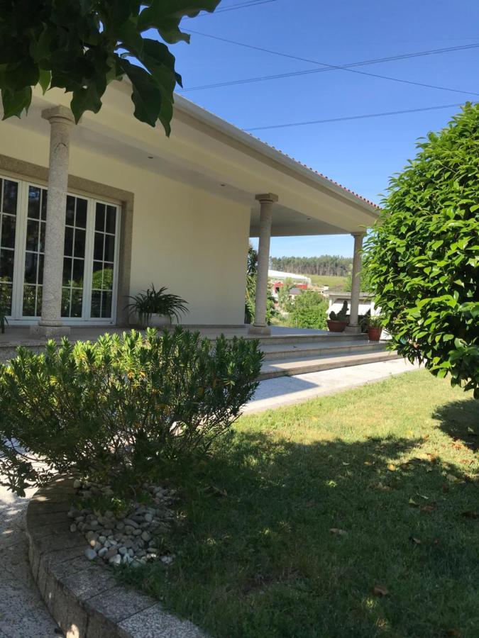 Camelias Acomodação com café da manhã Guimarães Exterior foto